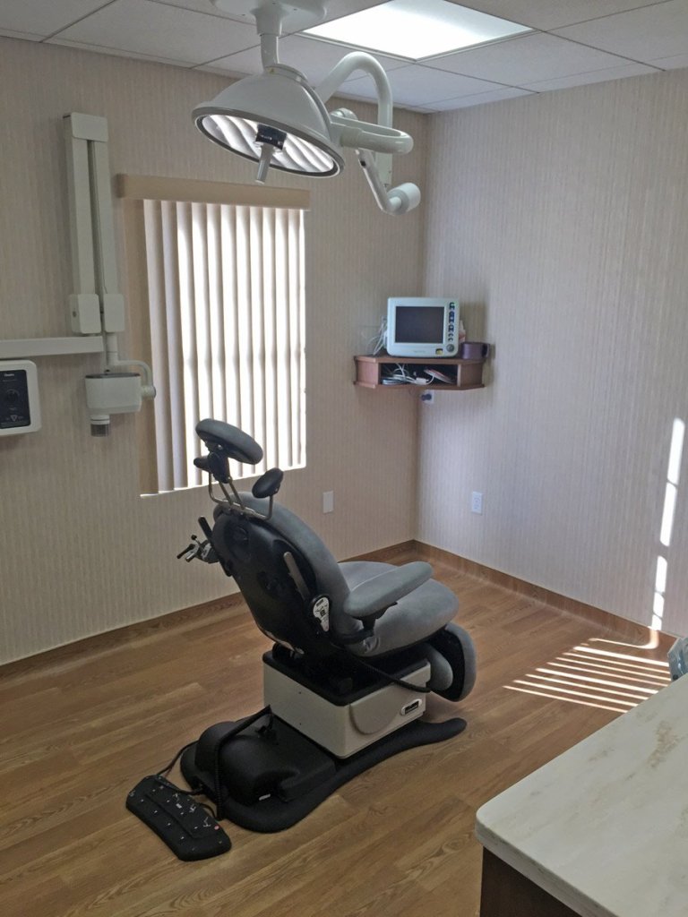 Stony Brook office examination room - Suffolk Oral Surgery Associates